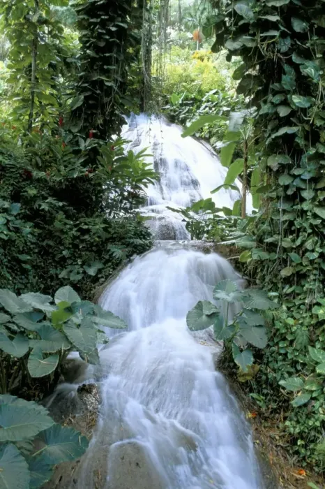 Framed Print : Shaw waterfalls Framed Print : Shaw waterfalls