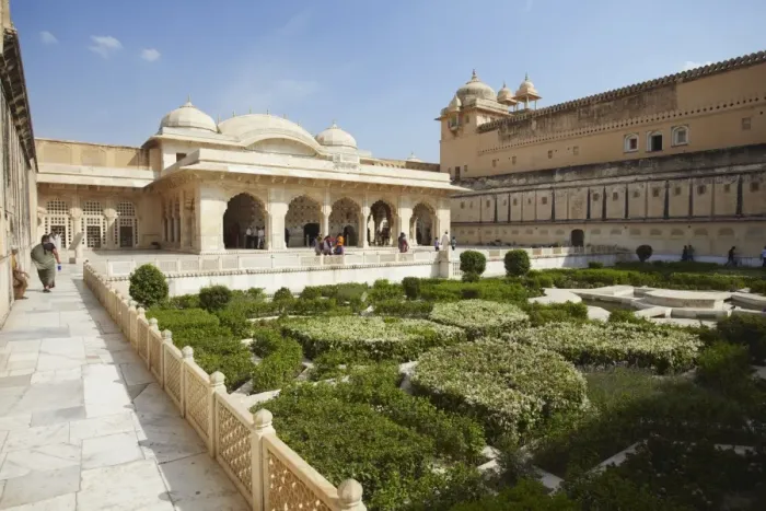 Framed Print : Sheesh Mahal (Mirror Palace) in Amber Fort, Jaipur, Rajasthan, India, Asia Framed Print : Sheesh Mahal (Mirror Palace) in Amber Fort, Jaipur, Rajasthan, India, Asia