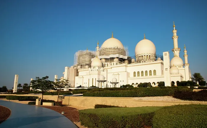 Framed Print : Detail of Sheikh Zayed Grand Mosque in Abu Dhabi, United Arab Emirates Framed Print : Detail of Sheikh Zayed Grand Mosque in Abu Dhabi, United Arab Emirates