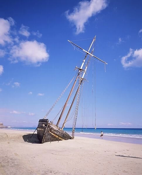 Shipwreck on the beach on south coast, Fuerteventura, Canary Islands, Spain