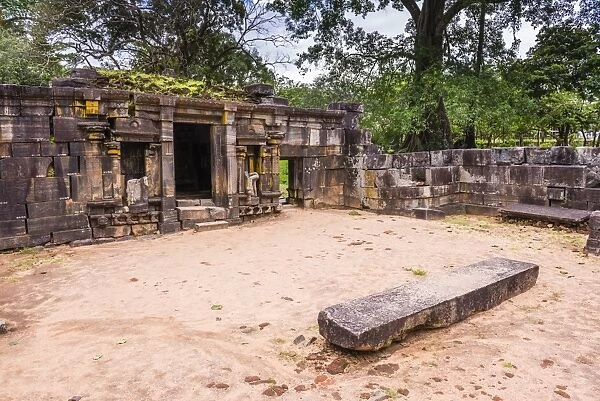 Shiva Devale No 1, ruins of a Hindu Temple, Polonnaruwa, UNESCO World Heritage Site, Sri Lanka, Asia