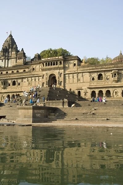 Shiva Hindu temple and Ahilya Fort Complex on banks