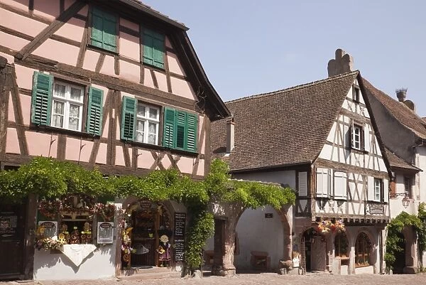 Shop selling local produce in old timbered building in picturesque medieval town on Alsatian wine route, Rue du General de Gaulle, Riquewihr, Alsace, Haut-Rhin
