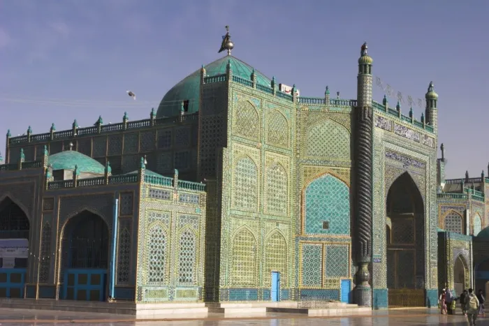 Framed Print : Shrine of Hazrat Ali, who was assassinated in 661, Mazar-I-Sharif, Afghanistan, Asia Framed Print : Shrine of Hazrat Ali, who was assassinated in 661, Mazar-I-Sharif, Afghanistan, Asia