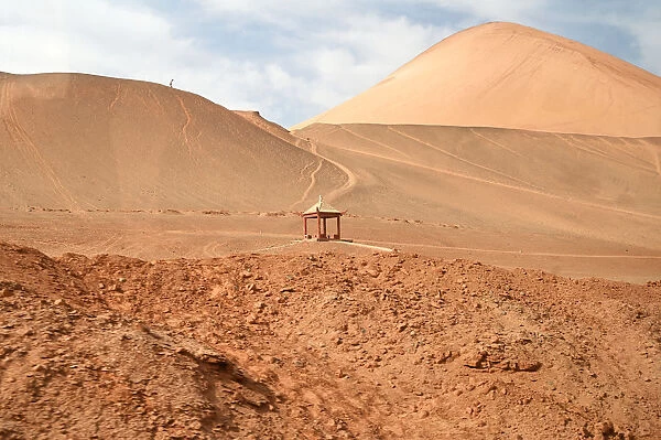 Shrine in the vast Taklamakan desert near Bezeklik, Xinjiang, China, Asia