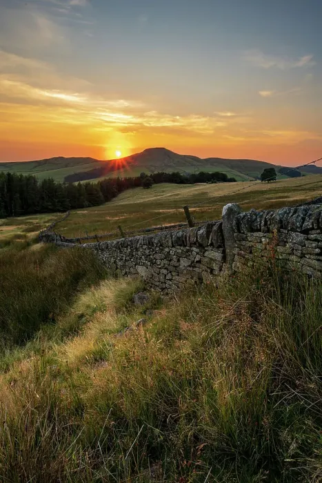 Framed Print : Shutlinsloe (Cheshire Matterhorn) at sunset, Wildboarclough, Peak District, Cheshire, England, United Kingdom, Europe Framed Print : Shutlinsloe (Cheshire Matterhorn) at sunset, Wildboarclough, Peak District, Cheshire, England, United Kingdom, Europe