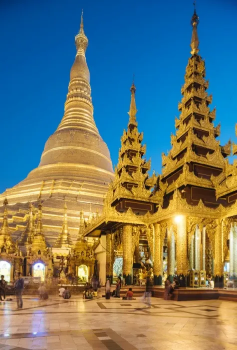 Framed Print : Shwedagon Pagoda, Yangon (Rangoon), Myanmar (Burma), Asia Framed Print : Shwedagon Pagoda, Yangon (Rangoon), Myanmar (Burma), Asia