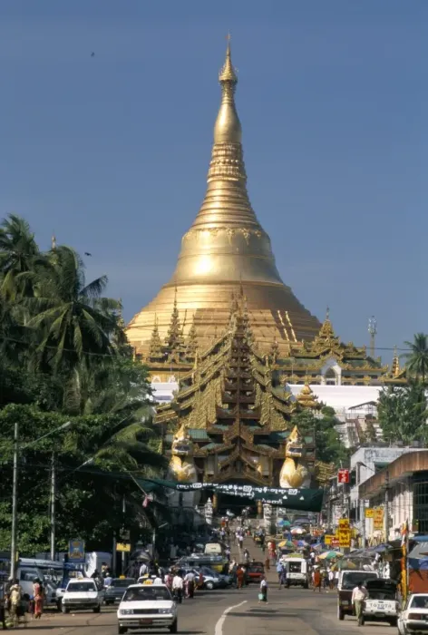 Framed Print : Shwedagon Paya (Pagoda), Buddhist temple seen from Yangon road, Yangon (Rangoon) Framed Print : Shwedagon Paya (Pagoda), Buddhist temple seen from Yangon road, Yangon (Rangoon)