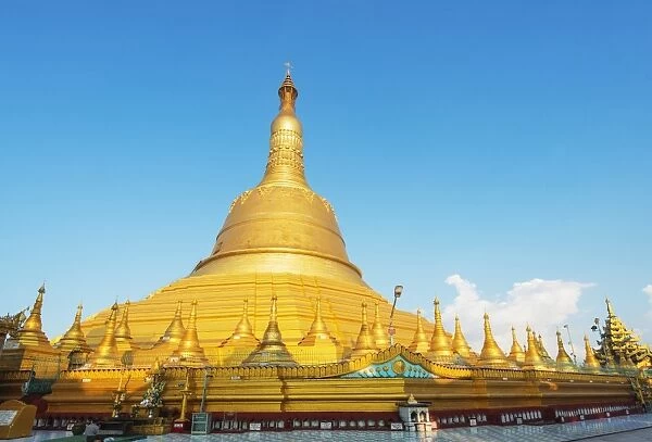 Shwemawdaw Paya pagoda, Bago, Myanmar (Burma), Asia