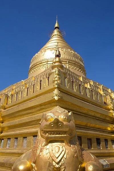 Shwezigon Paya, Nyaung U, Bagan, Myanmar (Burma), Asia