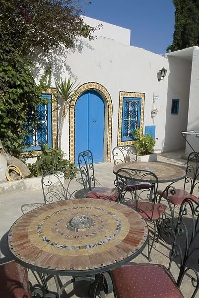 Sidi Bou Fares Hotel courtyard