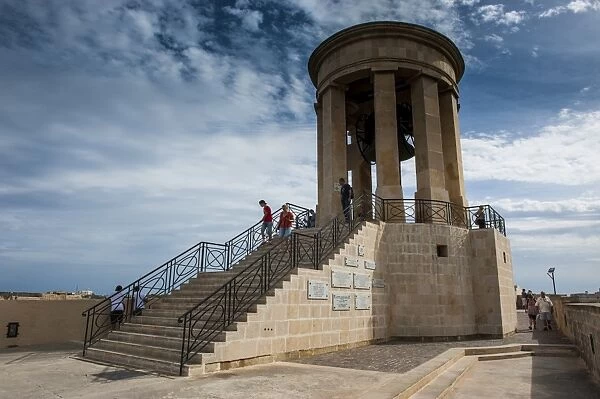 Siege Bell memorial, Valetta, UNESCO World Heritage Site, Malta, Europe