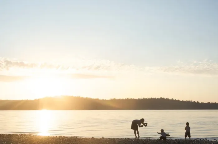 Framed Print : Silhouette of mother taking pictures of children at sunset, Vashon Island, Washington State, United States of America, North America Framed Print : Silhouette of mother taking pictures of children at sunset, Vashon Island, Washington State, United States of America, North America