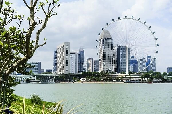 The Singapore Flyer ferris wheel, Marina Bay, Singapore, Southeast Asia, Asia