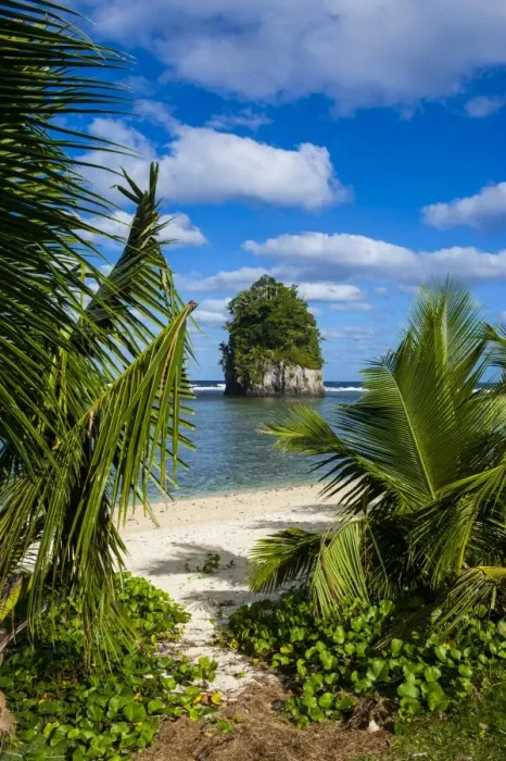 Framed Print : Single rock at Coconut Point on Tutuila Island, American Samoa, South Pacific, Pacific Framed Print : Single rock at Coconut Point on Tutuila Island, American Samoa, South Pacific, Pacific