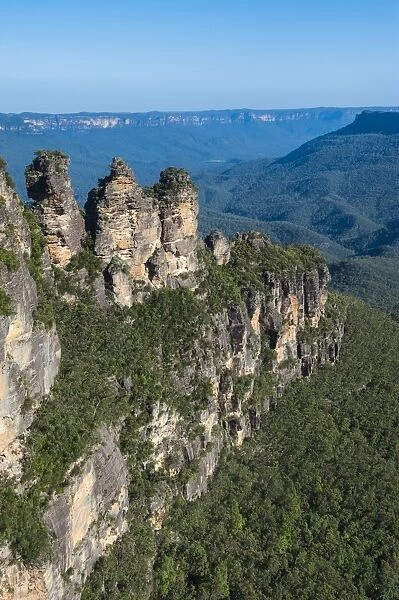 The Three Sisters and rocky sandstone cliffs of the Blue Mountains, New South Wales, Australia, Pacific