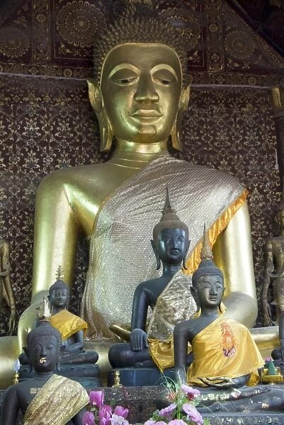 Sitting Buddha in the Main Temple, Wat Xieng Thong, UNESCO World Heritage Site, Luang Prabang, Laos, Indochina, Southeast Asia, Asia