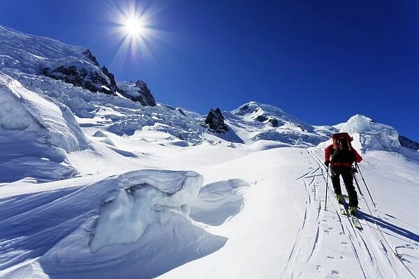 Ski tourer on Mont Blanc, Chamonix, Rhone Alpes, Haute Savoie, French Alps, France