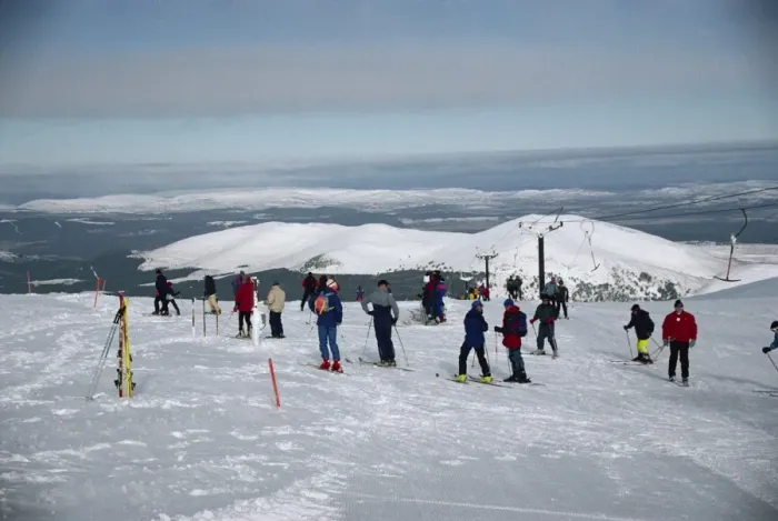 Framed Print : Skiers on the slopes of Aviemore Framed Print : Skiers on the slopes of Aviemore