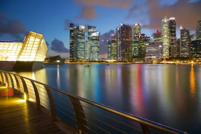 Framed Print : Skyline across Marina bay, Singapore, Southeast Asia Framed Print : Skyline across Marina bay, Singapore, Southeast Asia