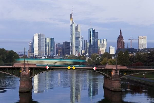 Skyline and River Main in the early morning, Frankfurt-am-Main, Hesse, Germany, Europe