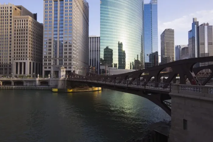 Framed Print : Skyscrapers on West Wacker Drive and the Chicago River by the Franklyn Street Bridge Framed Print : Skyscrapers on West Wacker Drive and the Chicago River by the Franklyn Street Bridge