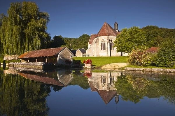 The small church of Saint Christophe in Cessy-les-Bois, Burgundy, France, Europe