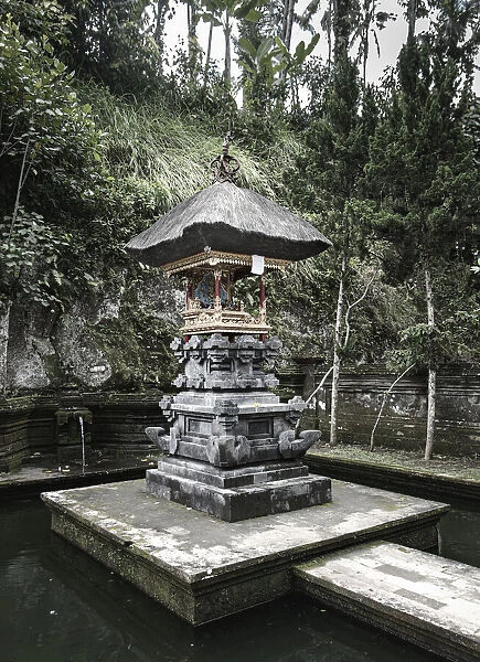 Small shrine in Bali, Indonesia, Southeast Asia, Asia