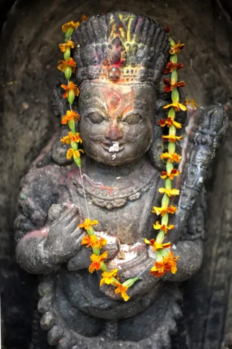 Framed Print : Small shrine with blessing of colourful paint and offerings of food, Swayambhunath