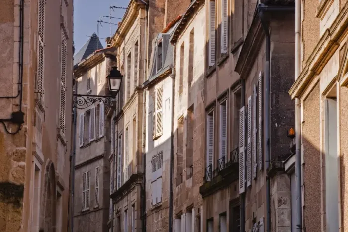Framed Print : The small streets of the city of Poitiers, Vienne, Poitou-Charentes, France, Europe Framed Print : The small streets of the city of Poitiers, Vienne, Poitou-Charentes, France, Europe