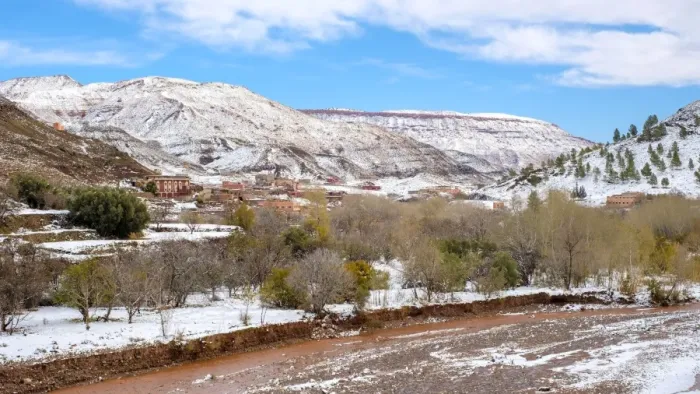 Framed Print : Small village in the Atlas Mountains after winter snow, Ouarzazate Province, Souss-Massa-Draa Framed Print : Small village in the Atlas Mountains after winter snow, Ouarzazate Province, Souss-Massa-Draa