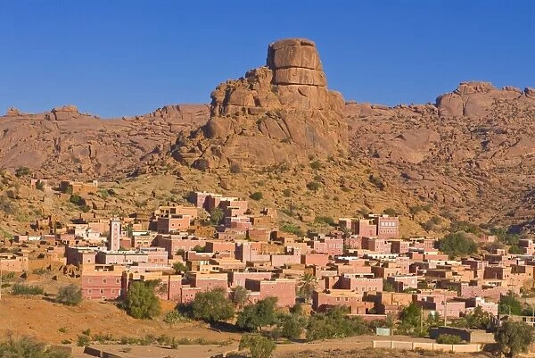 Small village near Tafraoute, Morocco, North Africa, Africa