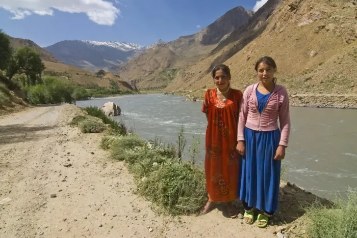 Framed Print : Smiling women posing by river, Wakhan Valley, The Pamirs, Tajikistan, Central Asia, Asia Framed Print : Smiling women posing by river, Wakhan Valley, The Pamirs, Tajikistan, Central Asia, Asia