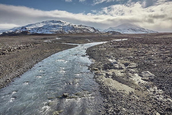Snow-clad mountains and the Geita River in early winter, at the foot of the Langjokull ice-cap, in the western Highlands, west Iceland, Polar Regions