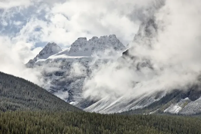 Framed Print : Snow-covered mountains among the clouds, Banff National Park, UNESCO World Heritage Site, Alberta, Canada, North America Framed Print : Snow-covered mountains among the clouds, Banff National Park, UNESCO World Heritage Site, Alberta, Canada, North America