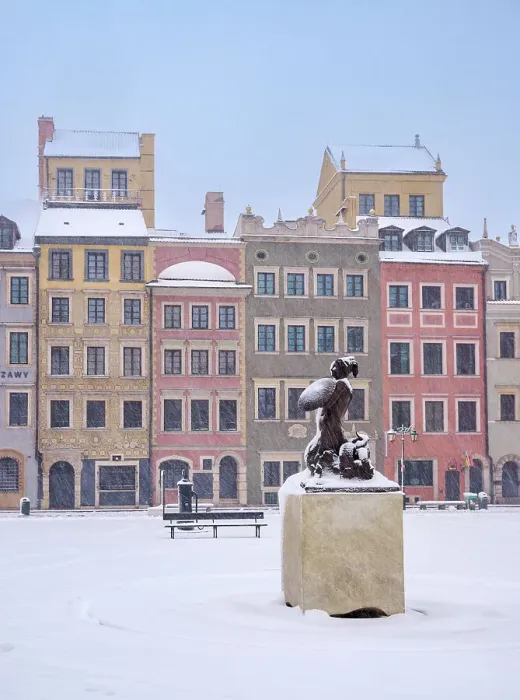 Framed Print : Snow covered Syrenka, Warsaw Mermaid, Old Town Main Market Square, UNESCO World Heritage Site, winter, Warsaw, Masovian Voivodeship, Poland, Europe Framed Print : Snow covered Syrenka, Warsaw Mermaid, Old Town Main Market Square, UNESCO World Heritage Site, winter, Warsaw, Masovian Voivodeship, Poland, Europe