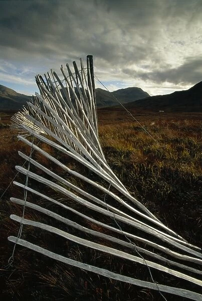 Snow fences and moorland