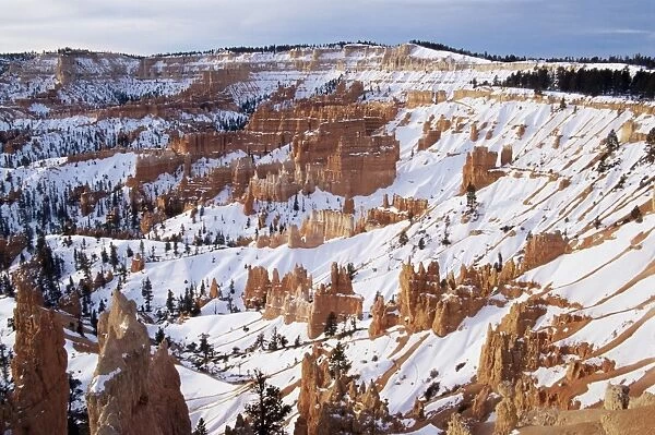 Snow and hoodoos from Sunrise Point