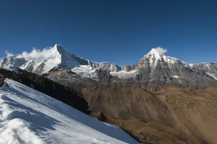 Framed Print : Snow on the Nyile La, a 4950m pass, and the peak of Jitchu Drake at 6714m in the distance Framed Print : Snow on the Nyile La, a 4950m pass, and the peak of Jitchu Drake at 6714m in the distance