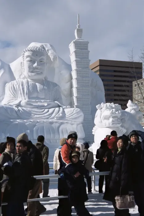 Framed Print : Snow sculptures in Odori-koen Framed Print : Snow sculptures in Odori-koen