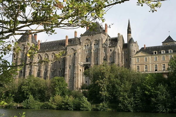 Solesmes Benedictine Abbey overlooking the Sarthe River, Solesmes, Sarthe, France, Europe