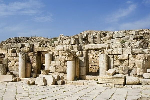 South Decumanus, Jerash (Gerasa), a Roman Decapolis City, Jordan, Middle East