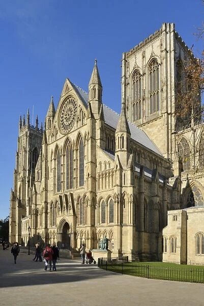 South Piazza, South Transept of York Minster, Gothic Cathedral, York, Yorkshire, England, United Kingdom, Europe