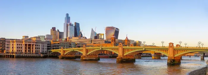 Framed Print : Southwark Bridge, River Thames, City of London, London, England, United Kingdom, Europe Framed Print : Southwark Bridge, River Thames, City of London, London, England, United Kingdom, Europe