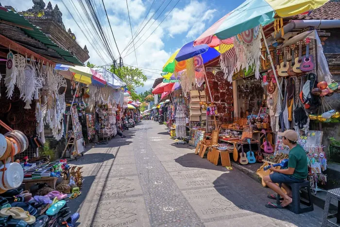 Framed Print : Souvenir stalls on street in Ubud, Ubud, Kabupaten Gianyar, Bali, Indonesia, South East Asia, Asia Framed Print : Souvenir stalls on street in Ubud, Ubud, Kabupaten Gianyar, Bali, Indonesia, South East Asia, Asia