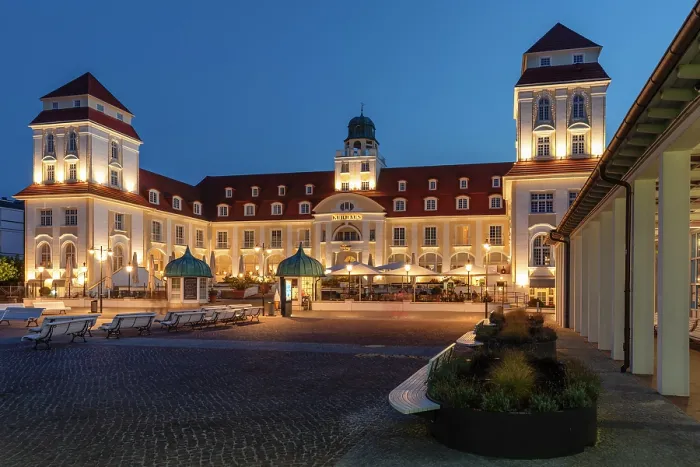 Framed Print : Spa house, Binz, Ruegen Island, Baltic Sea, Mecklenburg-Western Pomerania, Germany Framed Print : Spa house, Binz, Ruegen Island, Baltic Sea, Mecklenburg-Western Pomerania, Germany