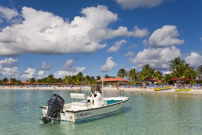 Framed Print : Speed boat on Princess Cays, Eleuthera Island, Bahamas, West Indies, Central America Framed Print : Speed boat on Princess Cays, Eleuthera Island, Bahamas, West Indies, Central America