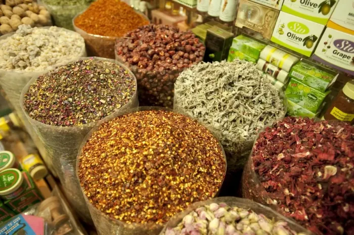 Framed Print : Spice Souk, Dubai, United Arab Emirates, Middle East Framed Print : Spice Souk, Dubai, United Arab Emirates, Middle East