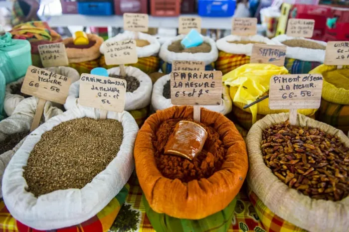 Framed Print : Spices for sale on the covered Spice market, Pointe-a-Pitre, Guadeloupe, French Overseas Department Framed Print : Spices for sale on the covered Spice market, Pointe-a-Pitre, Guadeloupe, French Overseas Department