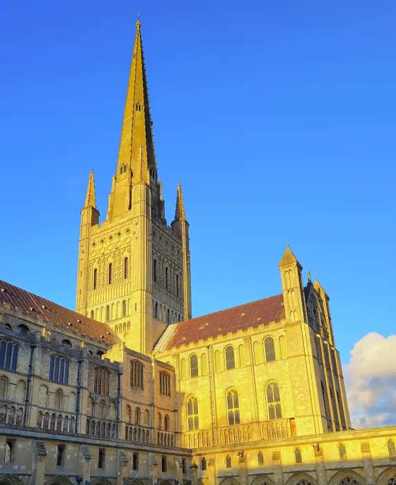 Framed Print : Spire, Norwich Cathedral, Norfolk, England Framed Print : Spire, Norwich Cathedral, Norfolk, England